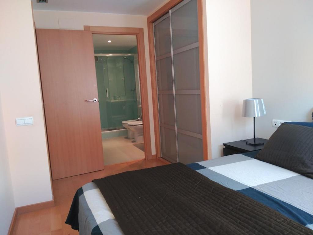 Luxury Flat, 3 Bedrooms, 2 Bathrooms And Swimming Pool Next To The Beach!! Sant Adrià de Besòs Exterior foto
