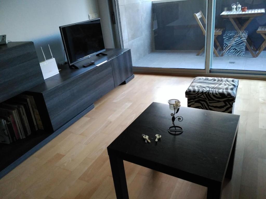 Luxury Flat, 3 Bedrooms, 2 Bathrooms And Swimming Pool Next To The Beach!! Sant Adrià de Besòs Exterior foto